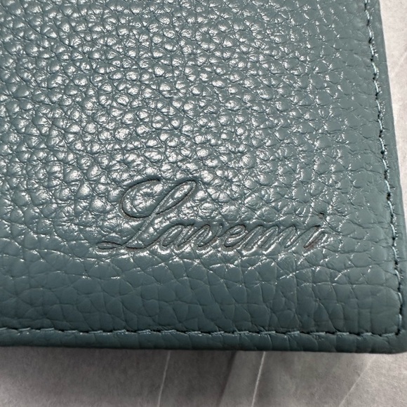 Lavemi Teal Textured Wallet - Picture 2 of 5